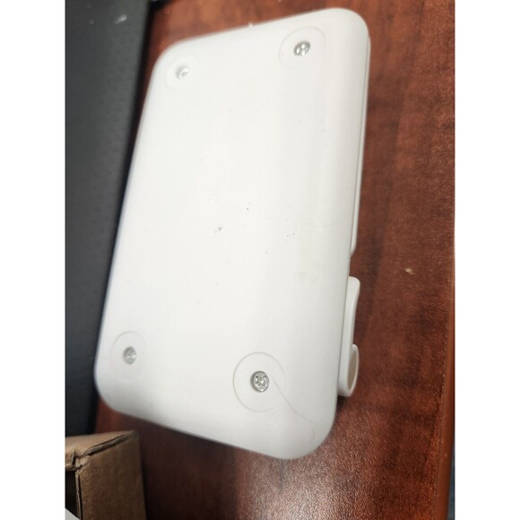 Adjustable Desktop Phone and Tablet Stand - Picture 4 of 4